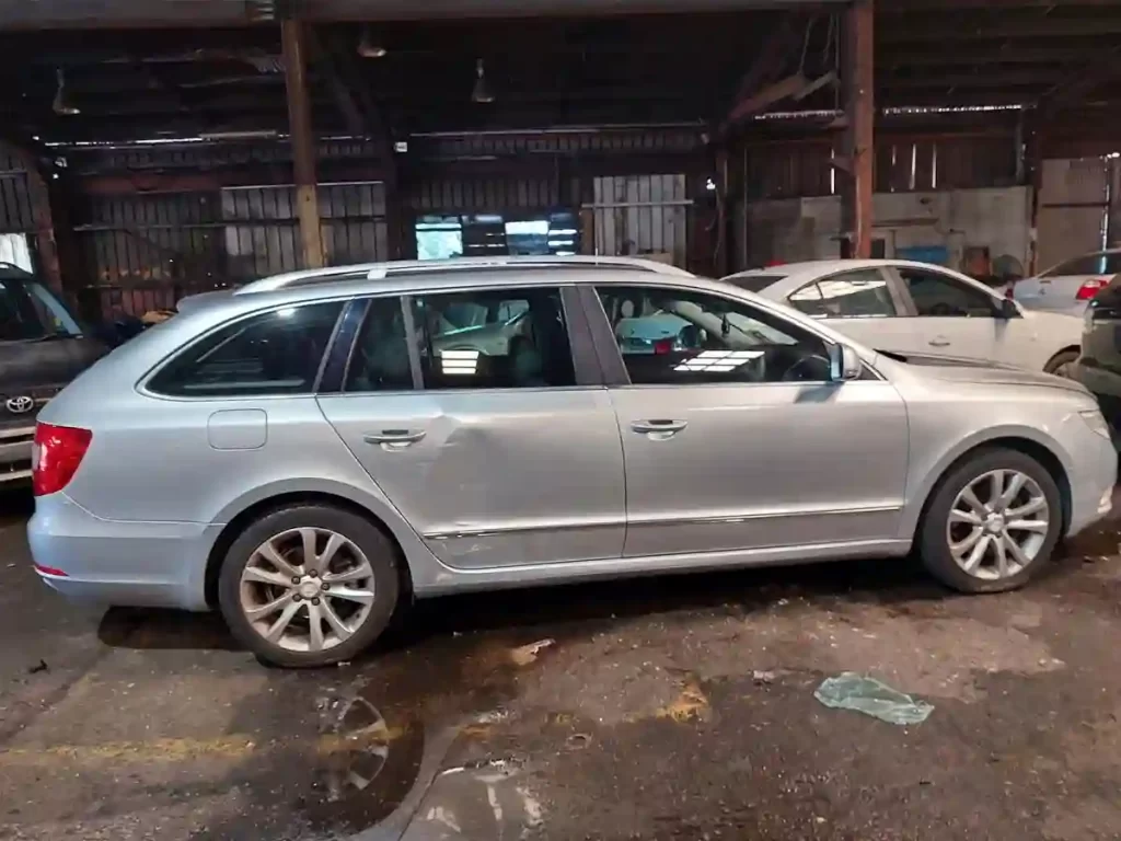 2011 Skoda Superb Wagon